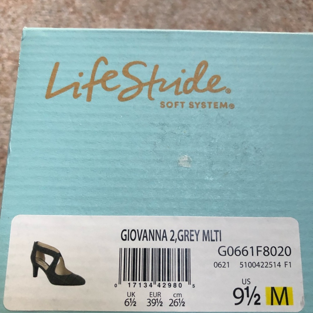 LifeStride Woman Giovanna 2 Grey Plaid Fabric Pump size 9.5 - Picture 11 of 12